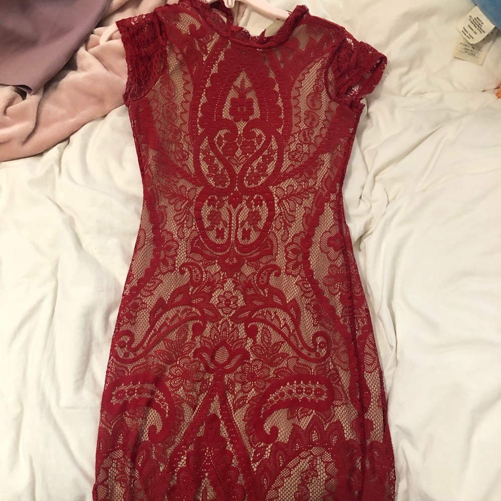 Lace dress